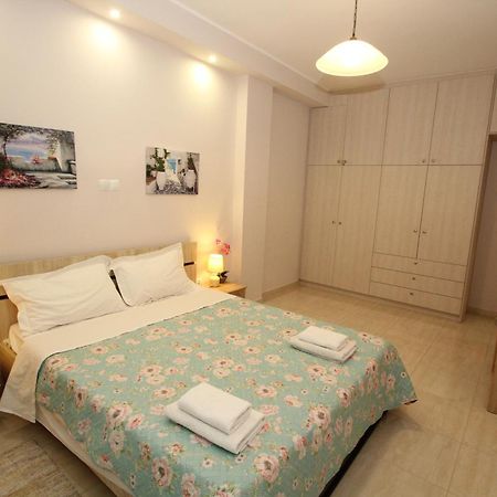 Filoxenia Apartment Artemi Extérieur photo