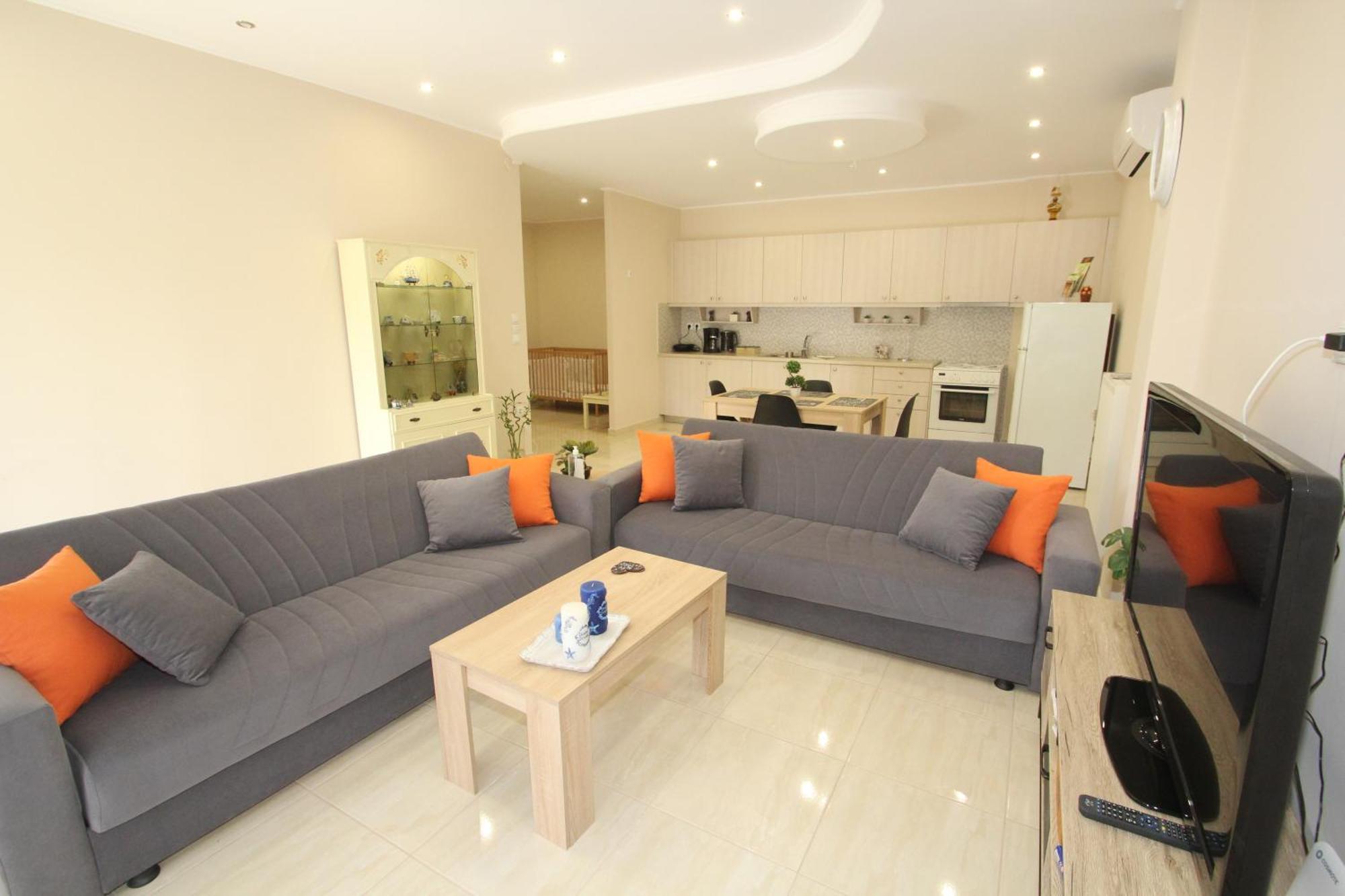 Filoxenia Apartment Artemi Extérieur photo