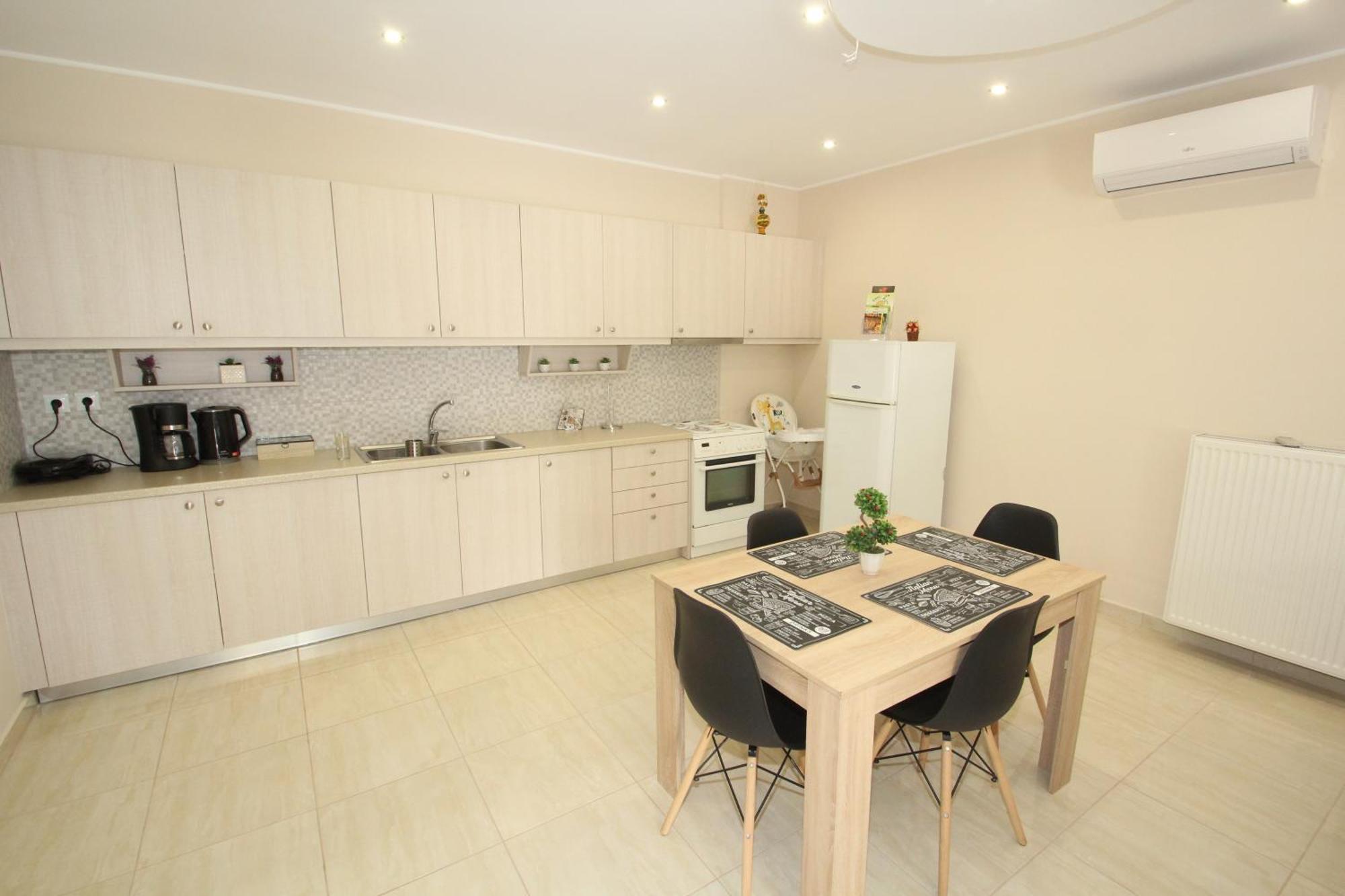 Filoxenia Apartment Artemi Extérieur photo